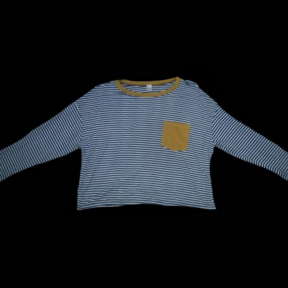 long sleeve crop top shirt